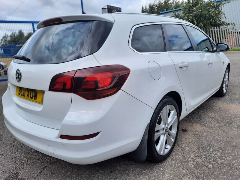 VAUXHALL ASTRA