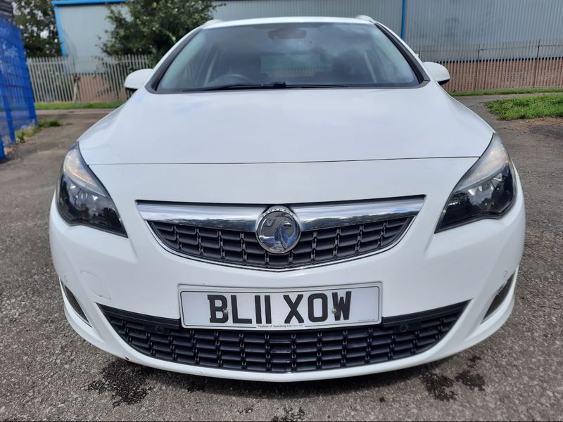 VAUXHALL ASTRA